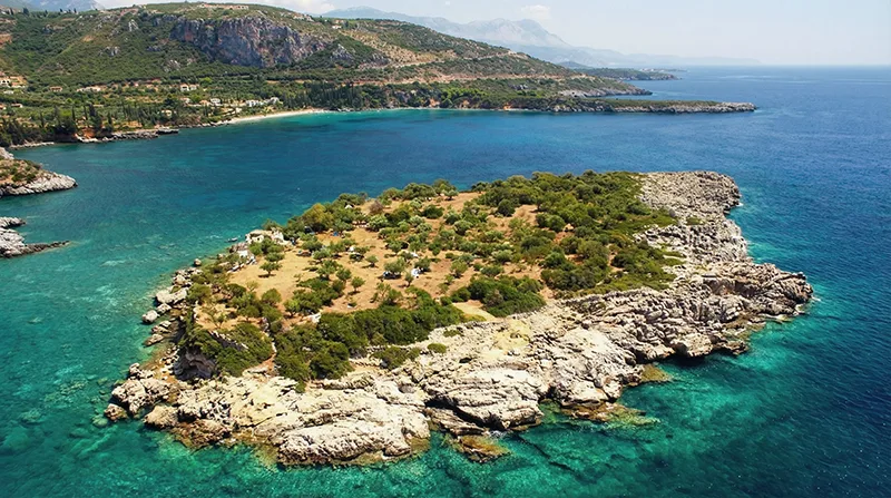 Kardamili coastal path and Mediterranean sea